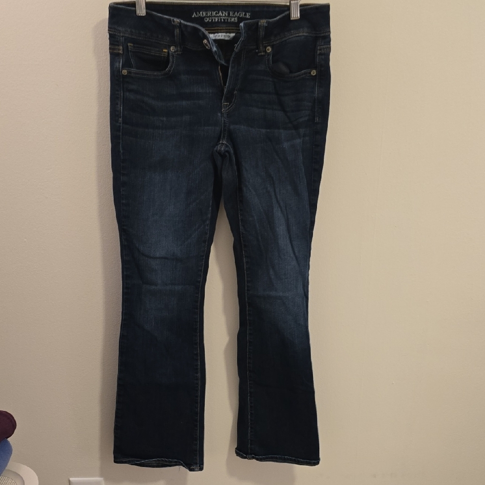 American Eagle Outfitters Women's Dark Blue Jeans, Size 10